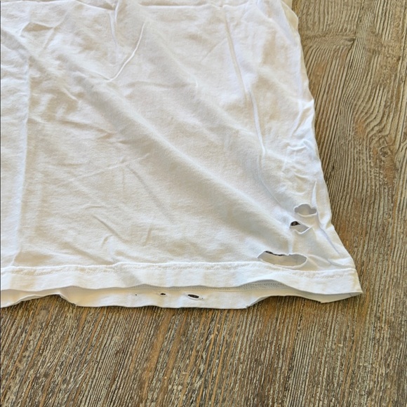 Lulu Simon Studio White distressed Graphic T-Shirt with 'UNSUBSCRIBE' Print L - Picture 12 of 12